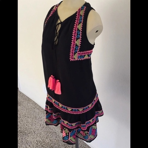 ✨SALE ☀️Beautiful Gianni Bini Boho Mini Dress✨💃🏽 - Picture 2 of 7